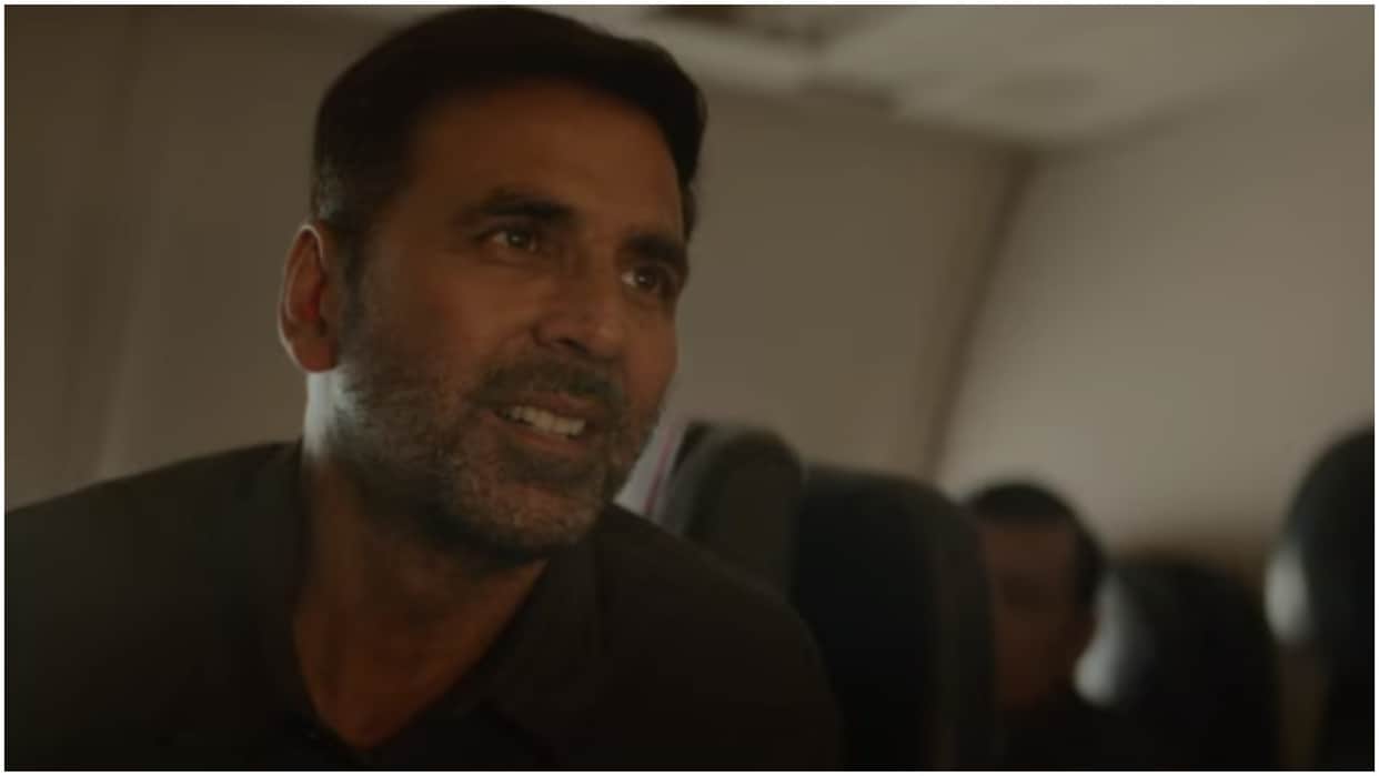 Akshay Kumar Paresh Rawal Radhikka Madan Starrer Film Sarfira Trailer Out Directed By Sudha Kongara