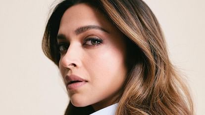 Deepika Padukone BEATS Priyanka Chopra Jonas katrina Alia Bhatt To Become Highest-Paid Actress of 2024 Report