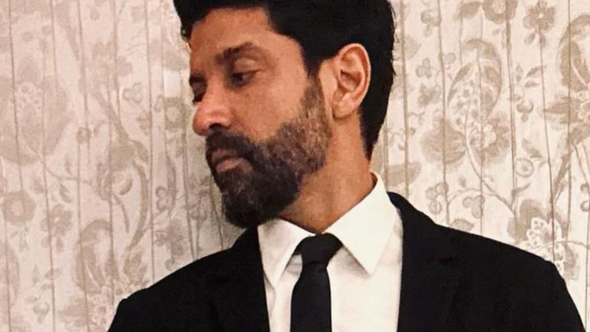 Farhan Akhtar went into depression due to Hrithik Roshan starrer Lakshya flop it took one and a half years to
