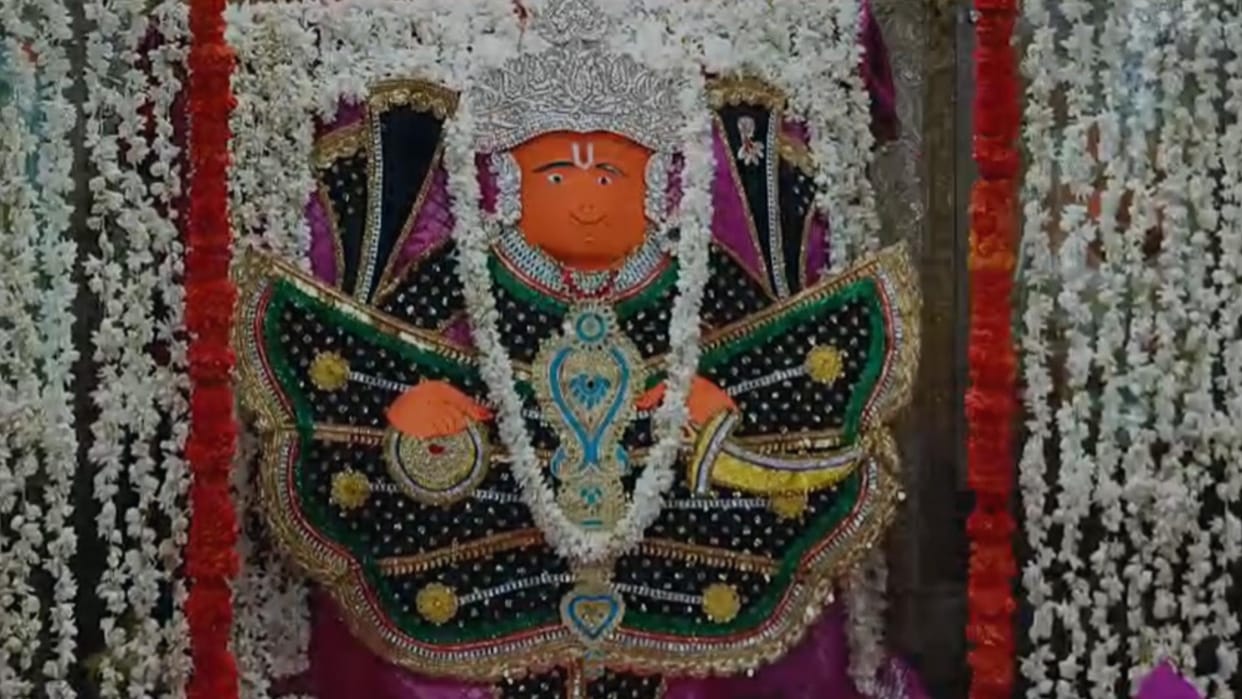 Baba Gumandev Hanuman decorated with Jaipur Mogra in Ujjain