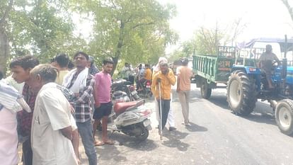 bike riding couple and devar died after being hit by car In Mathura All three on their way to hospital