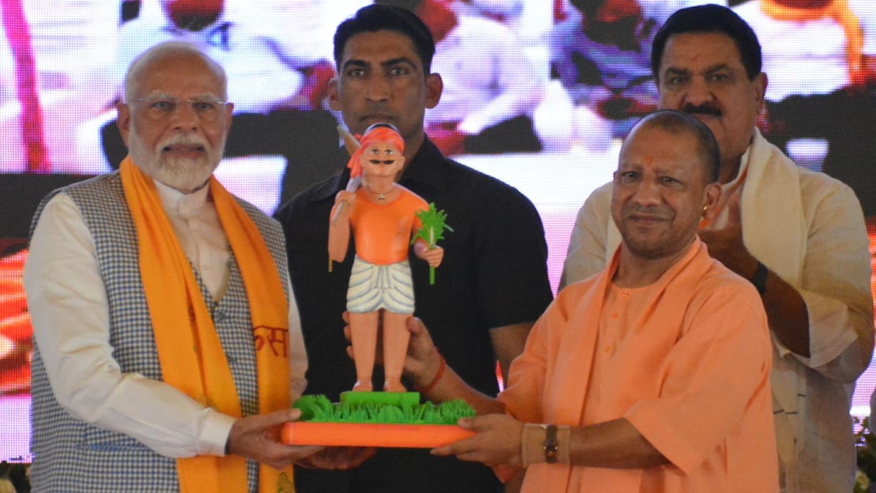 Double congratulations people of Varanasi PM Modi said public meeting he give gifts youth women and poor