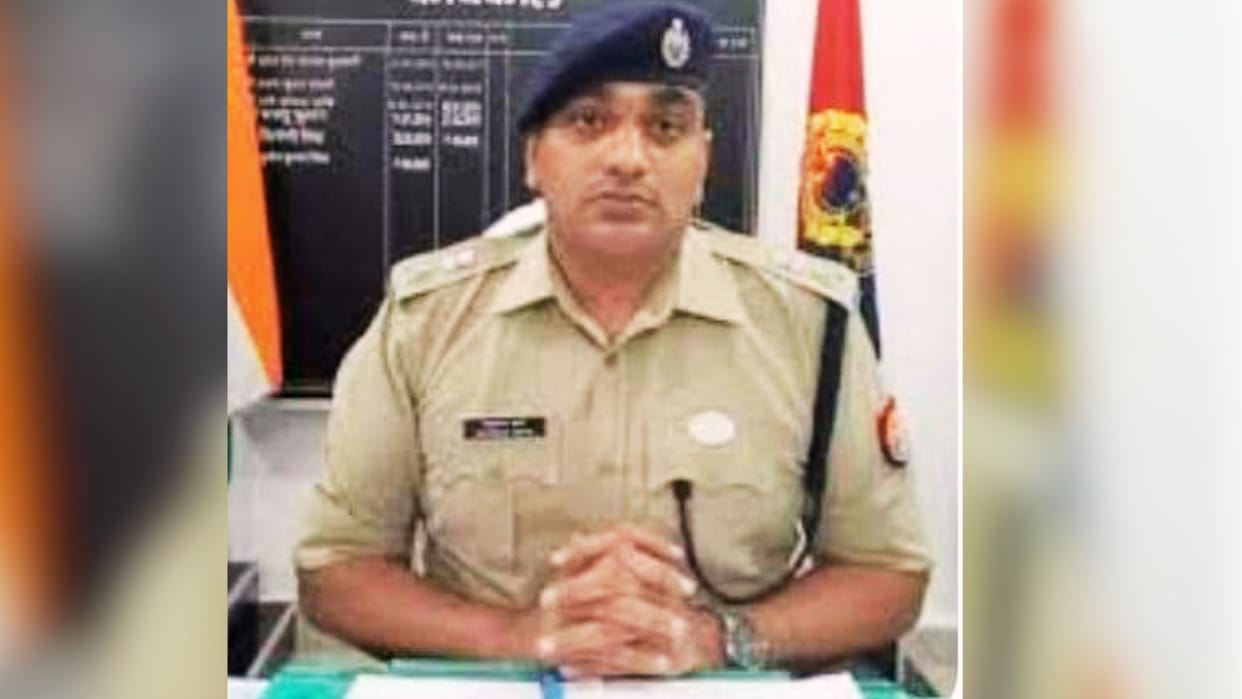 SP announced reward for arrest of cow smugglers in azamgarh