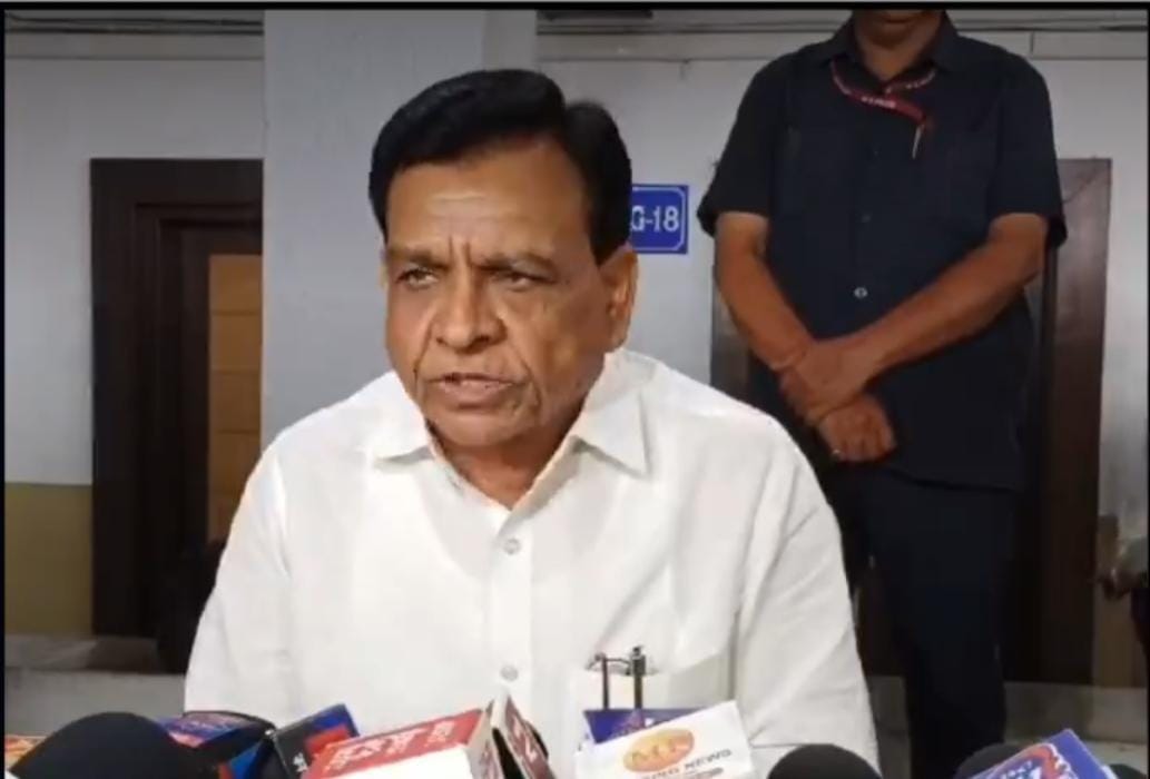 MP News: Finance Minister Deora said- there is no fake employee, the system told the salary was stuck due to d