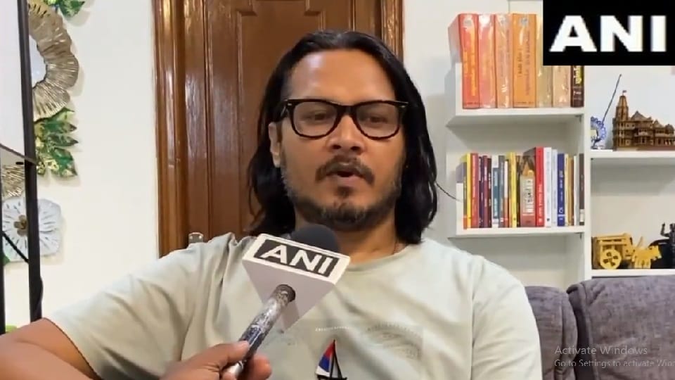 Bangalore Police issues notice to YouTuber Ajit in connection with his comment on Rahul Gandhi