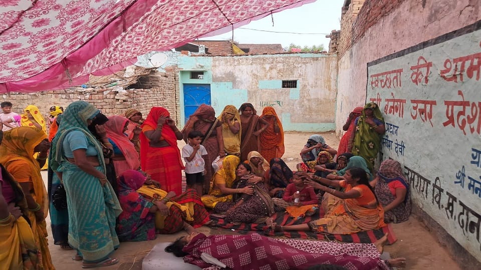 Elderly couple found dead in house in Bulandshahr smell coming from dead bodies