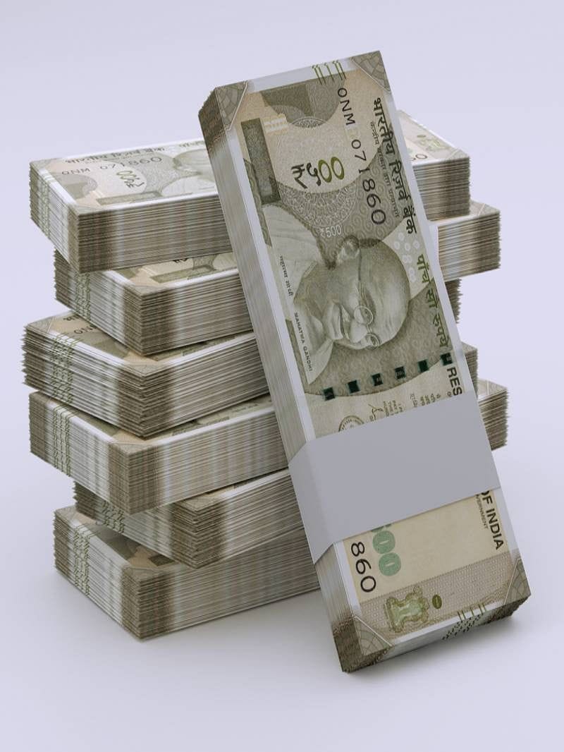 Meerut: Mumbai youth usurped Rs 5 lakh from Shreeshyam Automotive, bought 28 vehicles worth Rs 5.46 crore
