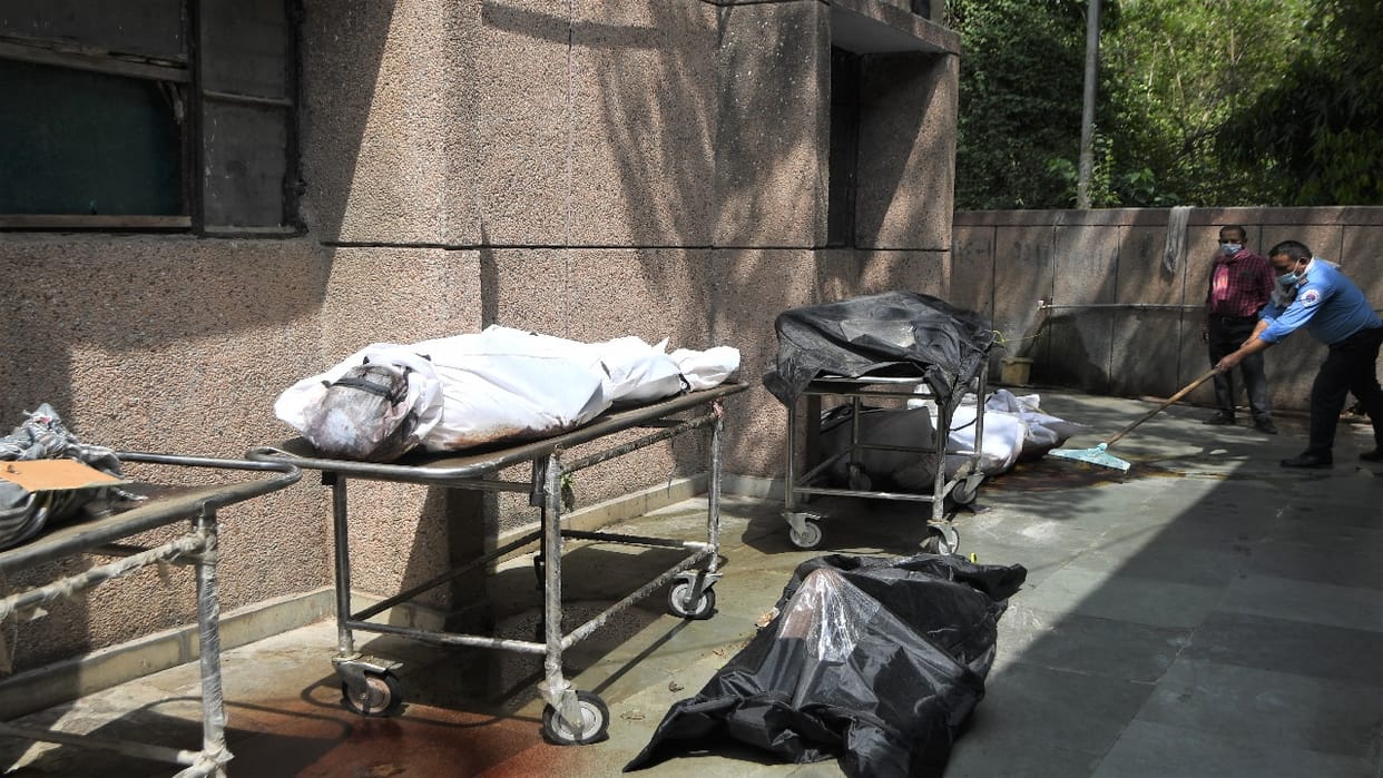 22 unclaimed bodies are deteriorating due to insensitivity of officials in Noida