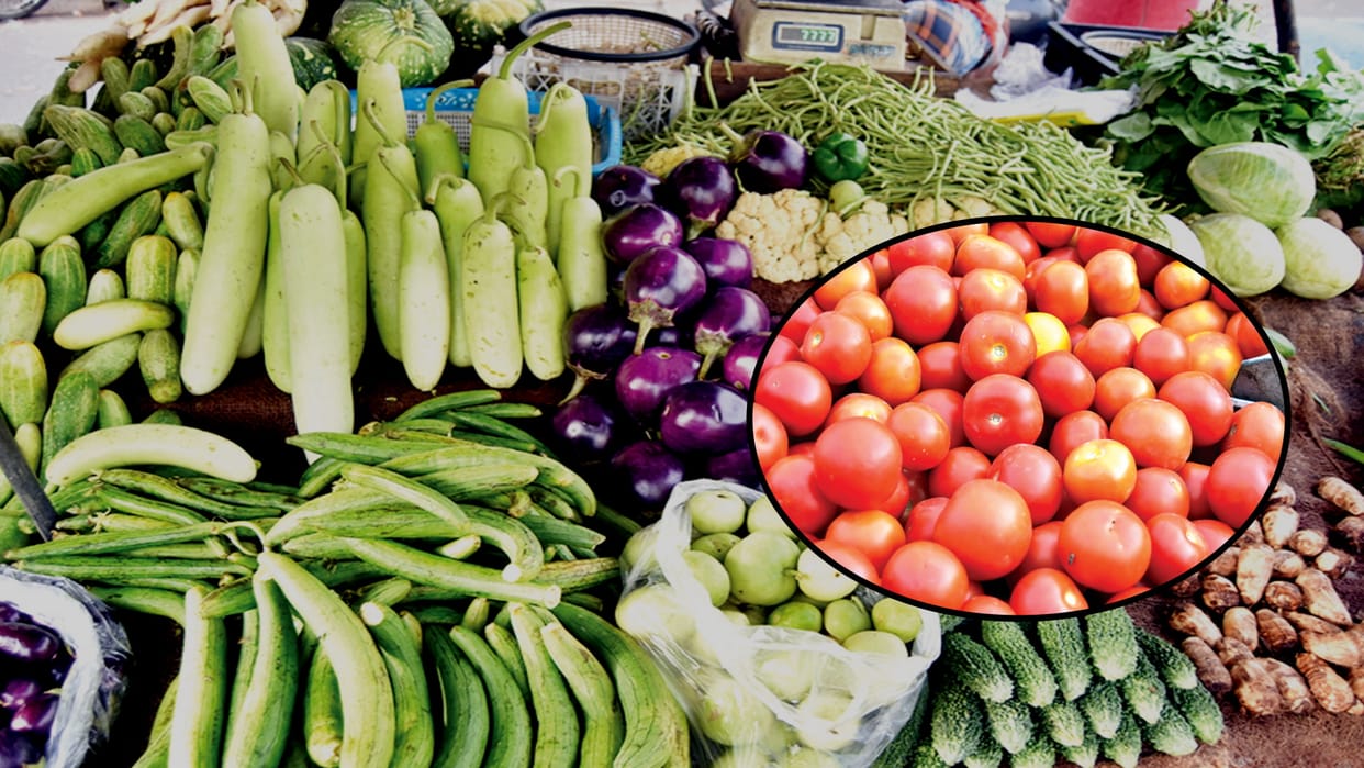 Vegetable Prices Surge in Meerut, Several Green Vegetables Cross Rs 100 Amid Falling Supply