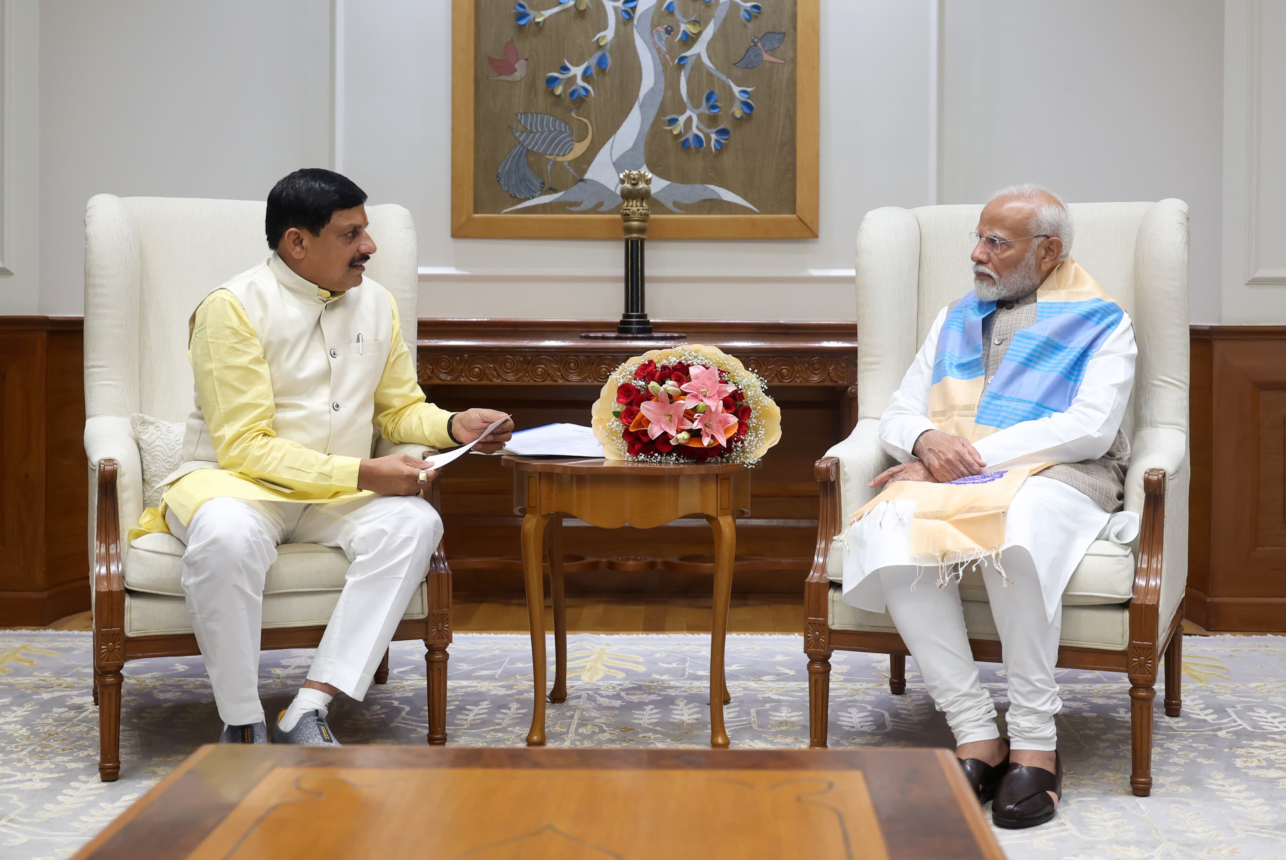 MP News: CM met PM Modi, discussion took place between the two regarding the development of the state.
