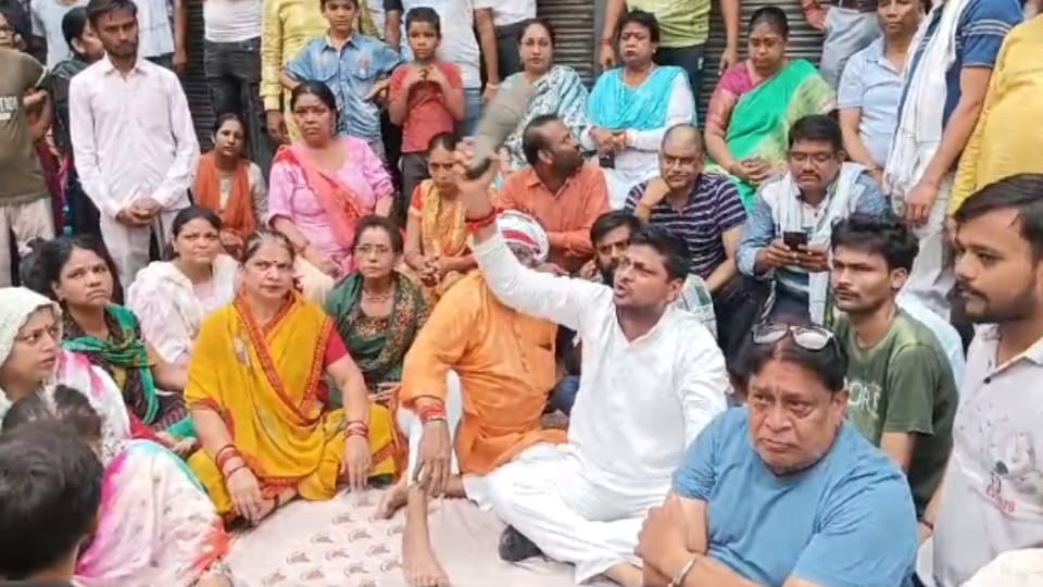 Tension in Aligarh mention of mob violence in case increased anxiety of officers