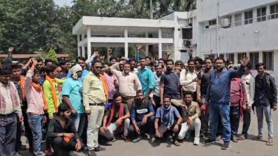 Contract laborers working in coal mines in Korba accused company of exploitation
