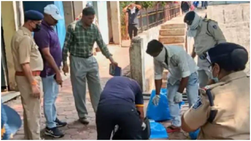 Woman's body found in two pieces in Indore Nagda and Rishikesh Express has connection with Ujjain