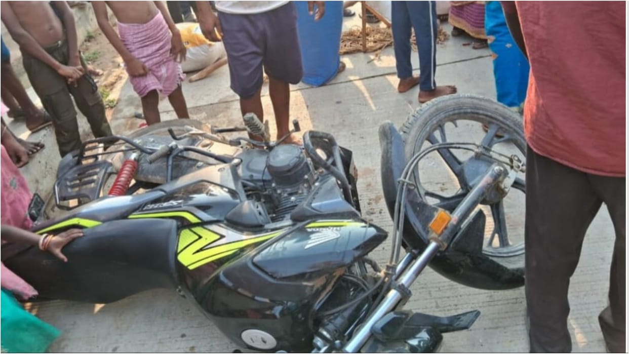 Bihar News : Bike rider crushed Child in Nawada making reels, people created ruckus after death bihar police