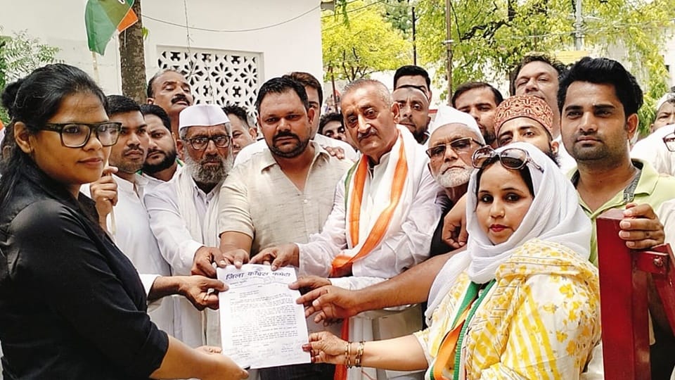 Moradabad: Congress leaders upset over NEET paper leak, said- BJP leaders are involved in scam
