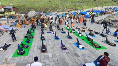 International Yoga Day 2024 Uttarakhand baba Ramdev People including ministers did yoga Watch Photos