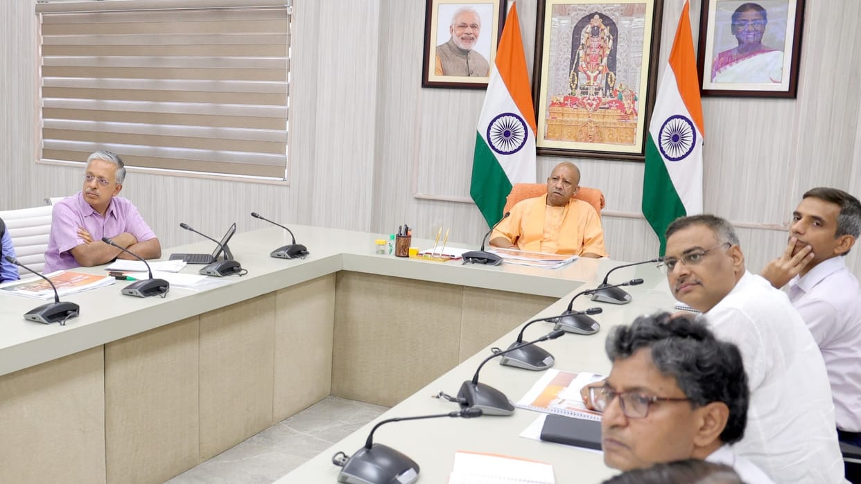 VVIP guest house will be made in Ayodhya and Prayagraj.