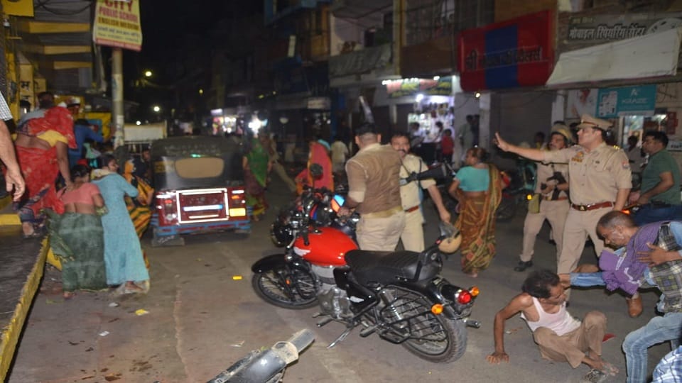 How prisoner die in Firozabad family got angry after seeing the injuries on the body of the deceased