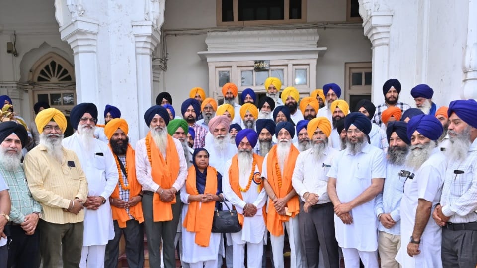 group left for Pakistan on the anniversary of Maharaja Ranjit Singh to visit Gurudwaras