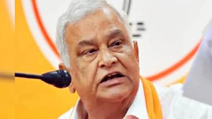 Dausa News: Kirori Lal Meena counters PCC chief, says if probe goes that way, Dotasara will end up behind bars