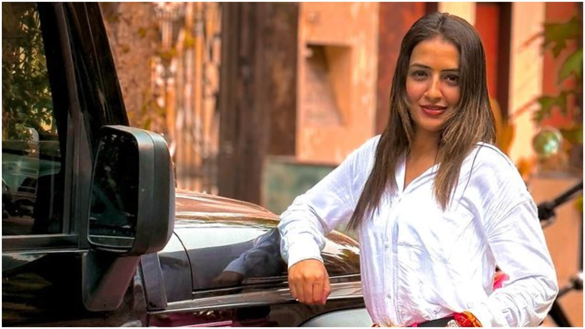 Bigg Boss OTT 3: Who is Vada Pav Girl aka Chandrika Dixit know Everything About Her Deets Inside