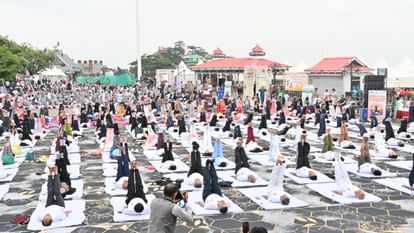 World Yoga Day: people practiced yoga in Himachal, main event held on Shimla Ridge, see photos