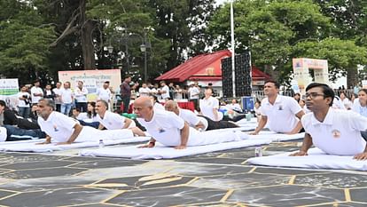 World Yoga Day: people practiced yoga in Himachal, main event held on Shimla Ridge, see photos