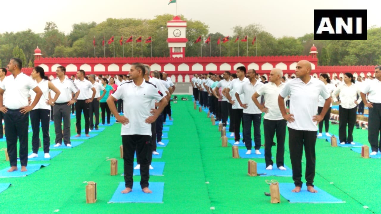 International Yoga Day 2024 From President Murmu and PM Modi to Soldiers,Participated in Yoga Check Pictures