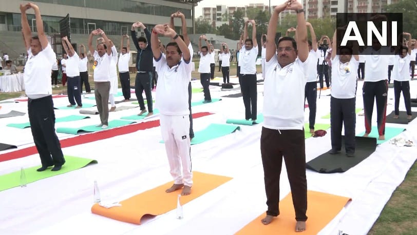International Yoga Day 2024 From President Murmu and PM Modi to Soldiers,Participated in Yoga Check Pictures