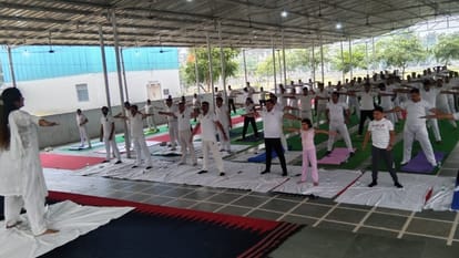Yoga Day 2024: Stay healthy with yoga.. Anulom-Vilom in Moradabad, programs in Rampur-Sambhal and Amroha