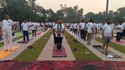 Yoga Day 2024: Stay healthy with yoga.. Anulom-Vilom in Moradabad, programs in Rampur-Sambhal and Amroha