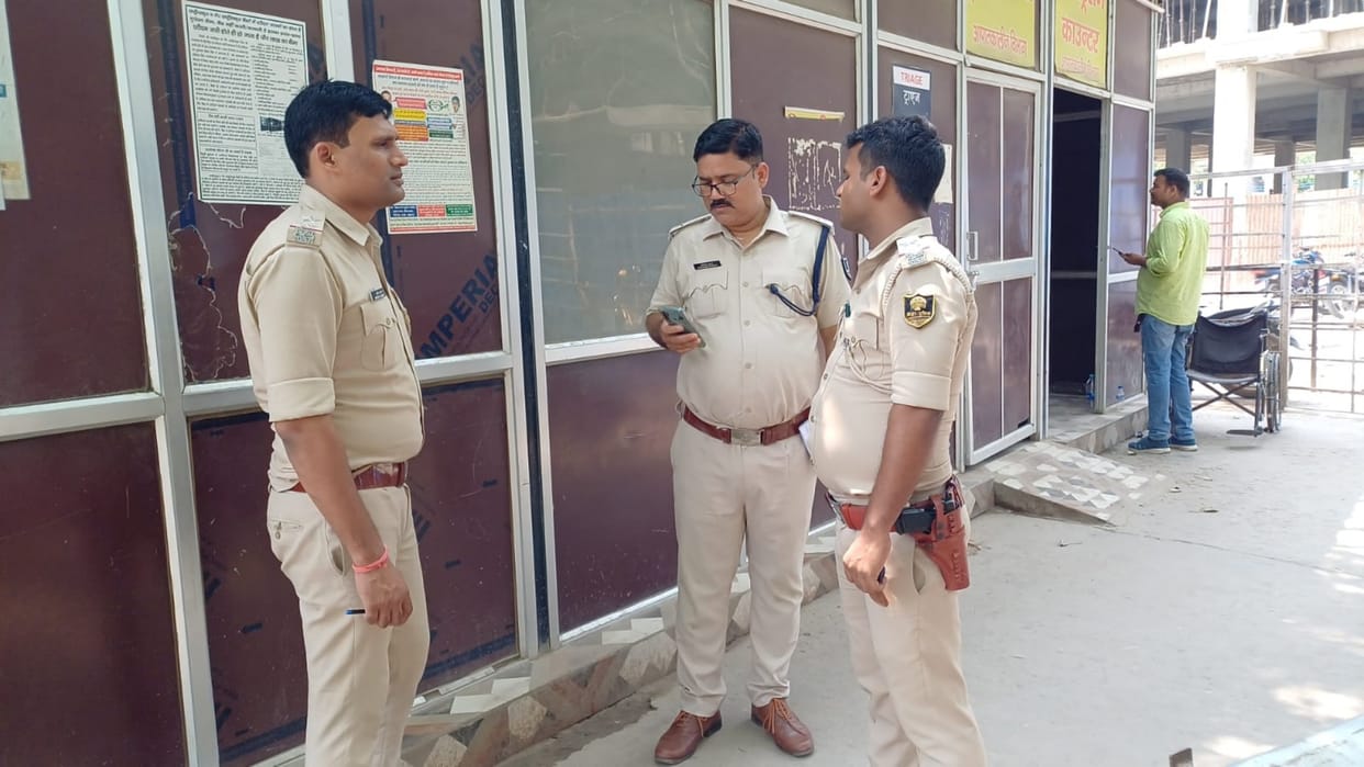 Gopalganj News: Fierce fighting broke out between 2 parties over land dispute, woman died, one critical