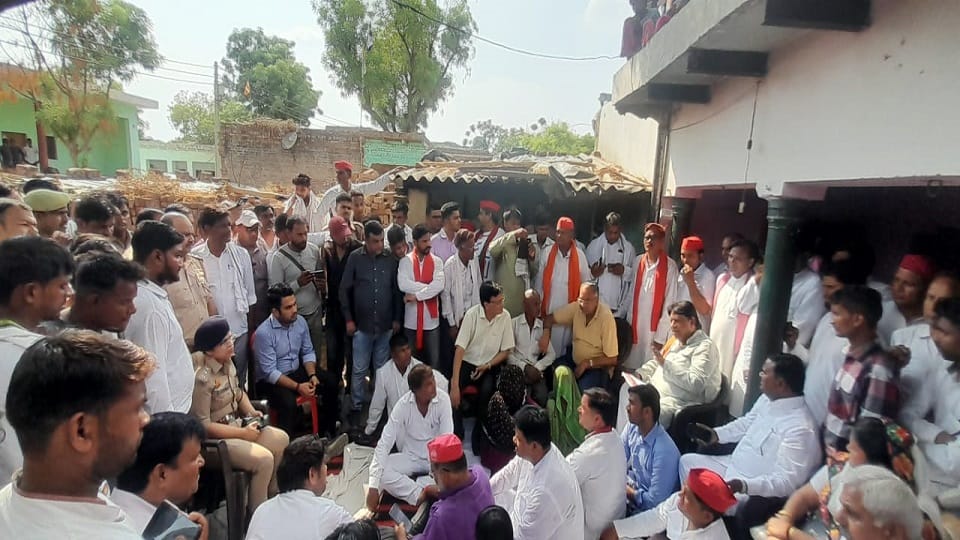 SP delegation reached Bahadurgarhi