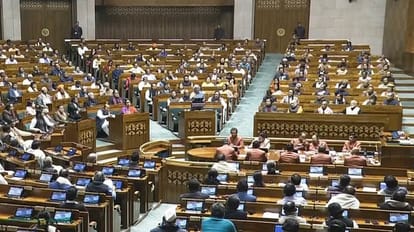 Sources: three oppn MPs on panel to assist pro tem Speaker considering declining position