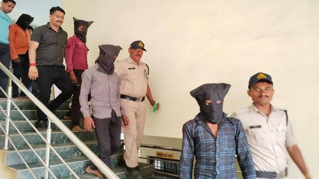 Katni Crime manager was beaten to death with sticks body was thrown in lime kiln accused arrested