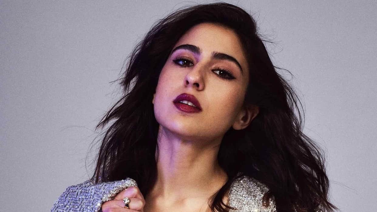 Before debuting with Kedarnath Sara was stuck in a lawsuit of Rs 5 crore now she made a shocking revelation