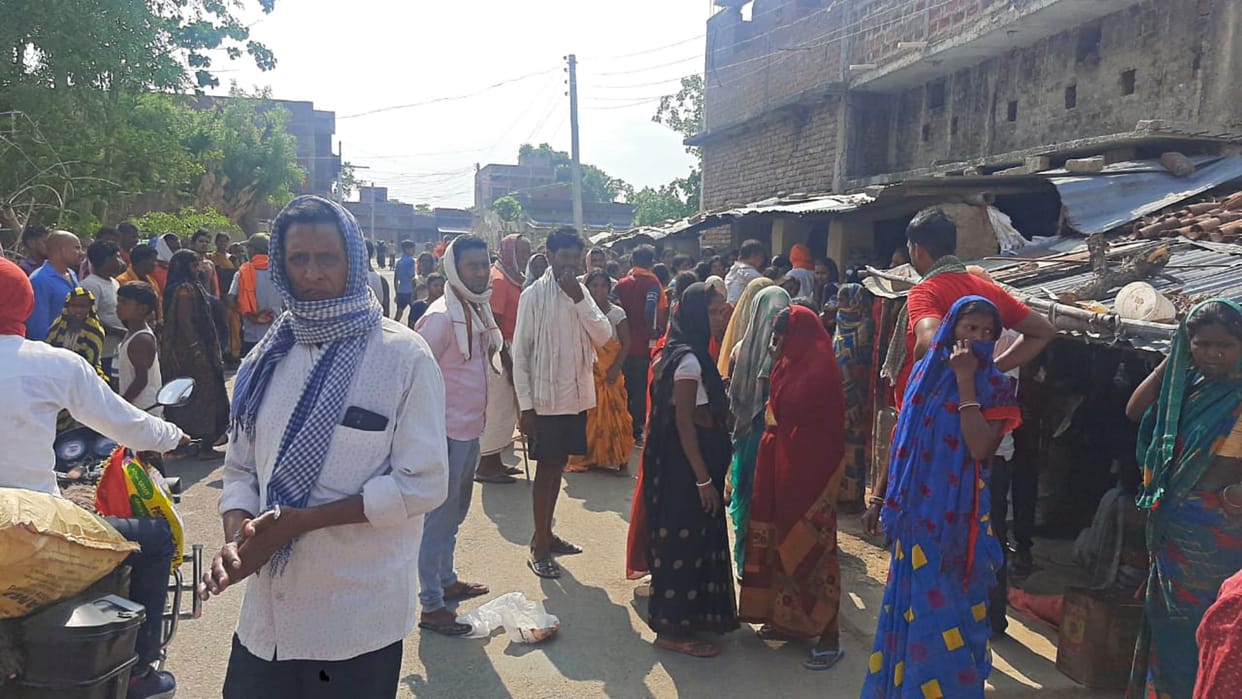 Bihar News: A young man died after being hit by a vehicle in Gaya, chaos among family members