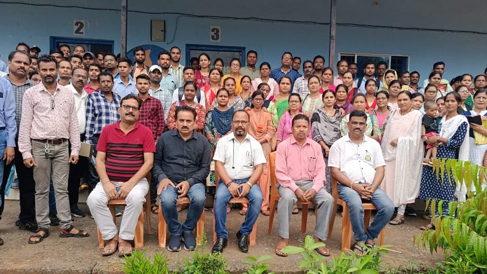 Block level four day FLN based training completed master trainers gave information to teachers in Bijapur