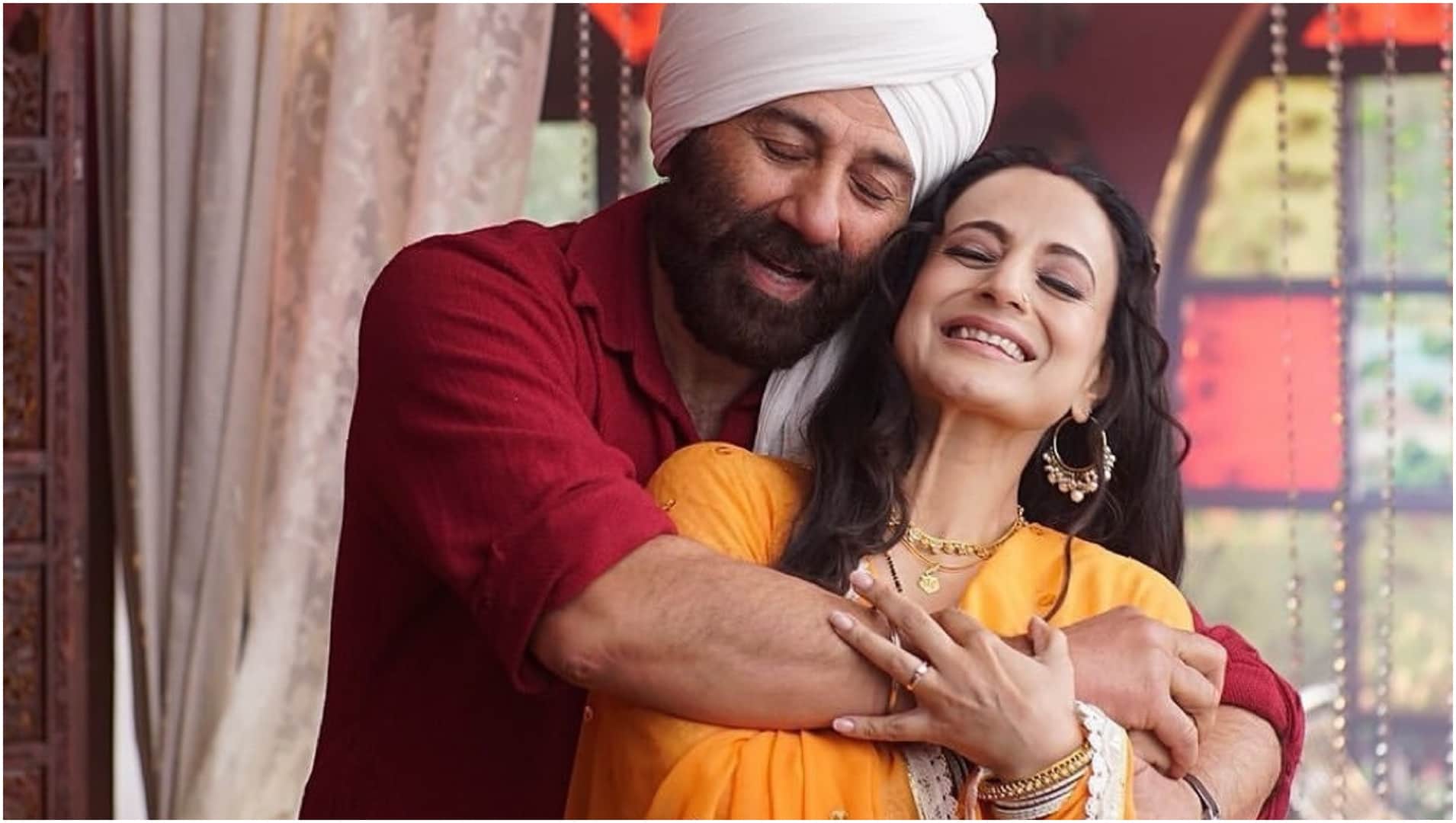 Ameesha Patel Birthday: Know about actress career debut Movie personal life unknown facts and net worth