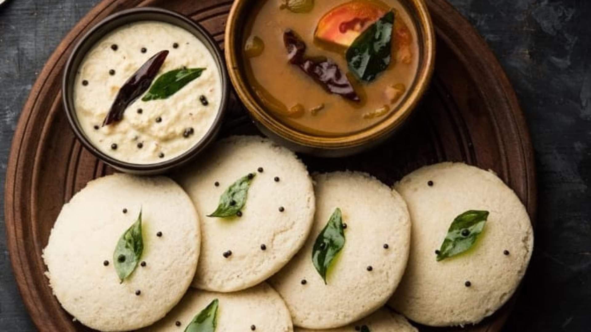 South Indian Style Idli Recipe in Hindi Know How To Make Idli Step By Step