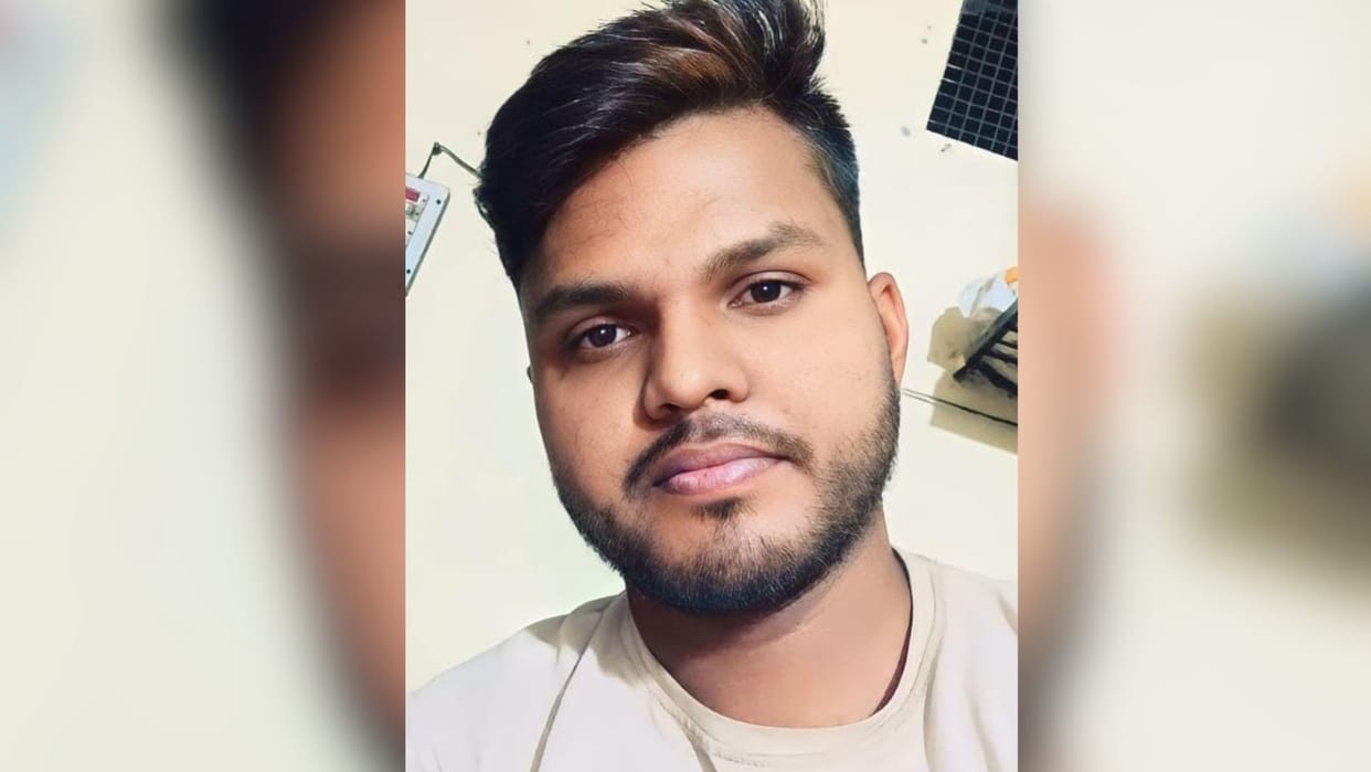 young man died in fight between two parties in azamgarh