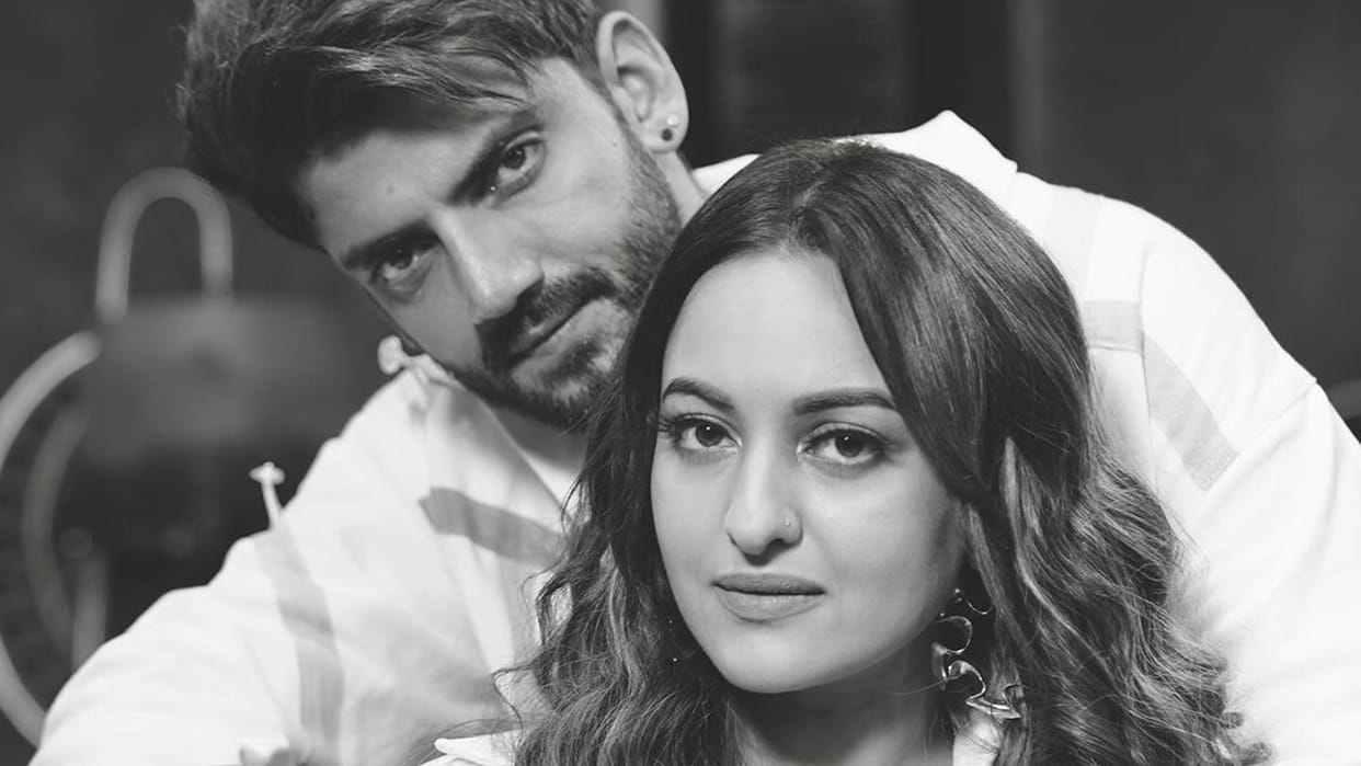 Sonakshi Sinha Wedding Groom to be Zaheer Iqbal Visits Masjid To Seek Blessings for marriage today!