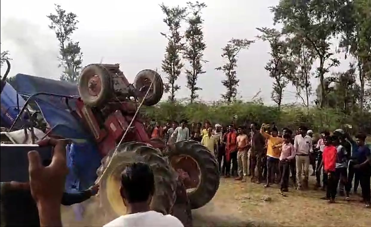 Lucknow: Tractor stunt was done on a bet, death occurred due to overturning, police swung into action after vi