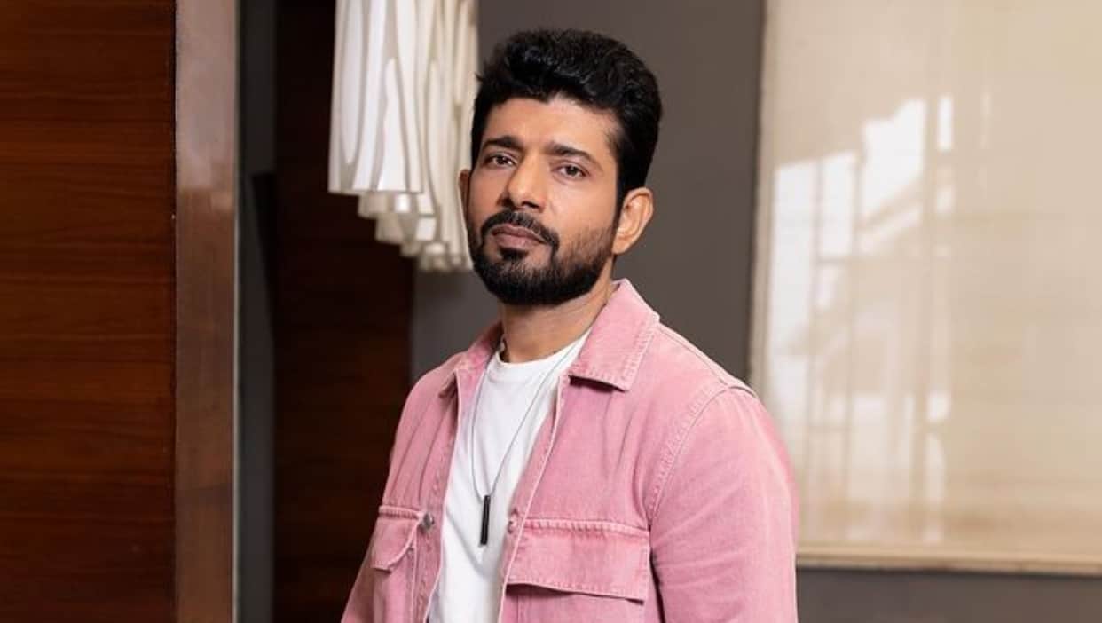 Actor Vineet Kumar Singh Stuck In Dubai Airport Due To Iran Israel War Actor Share His Experience