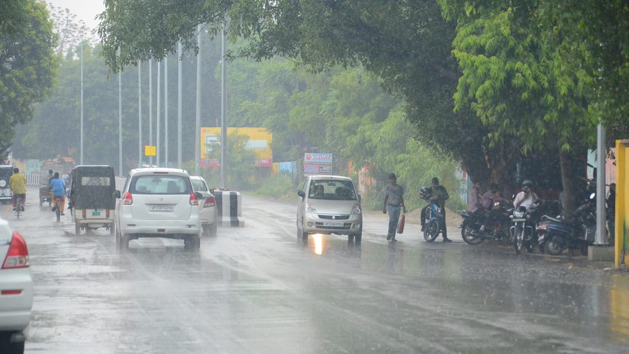 weather update drizzling rain in bareilly