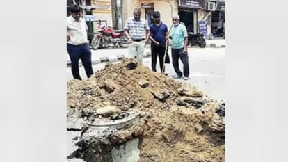Ayodhya: Water leakage in the roof of Ram temple.