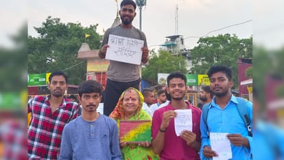 Brahmi script taught new generation classes started on Ganga in Kashi youth read ancient inscriptions