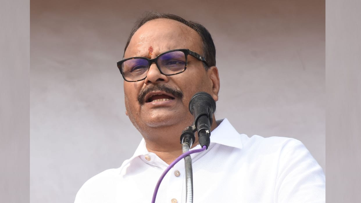 UP Deputy CM Brajesh Pathak comments on resignation of Delhi CM Arvind Kejriwal.