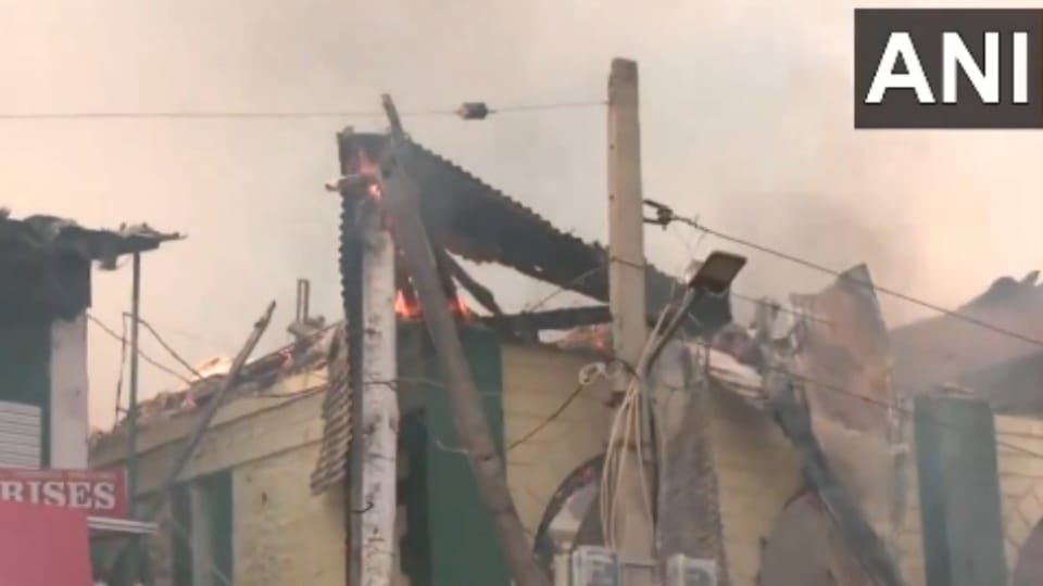 Fire broke out in Srinagar city mosque and many shops gutted