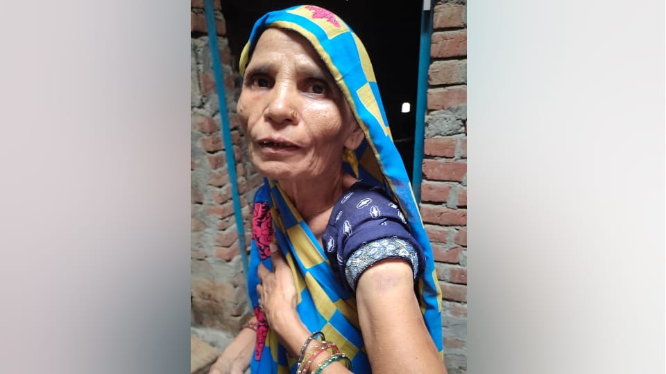 Firozabad riots Prisoner Aakash Mother and aunt says police beat him with batons and kicked him